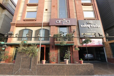 Anila Hotel